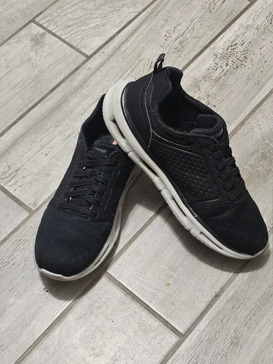 Skechers Men's Glide-Lite Pacer sneakers feature a black, Size 12