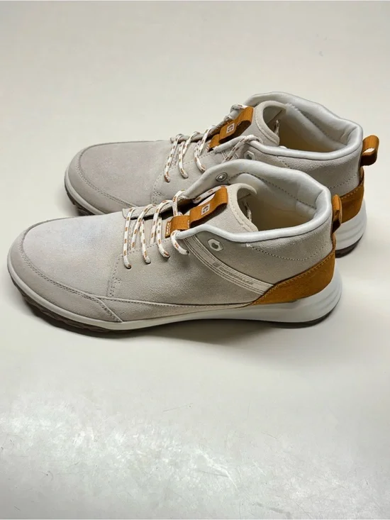 Caterpillar Men’s Gray/Brown Suede Lace-Up Sneakers size women’s 9 / men’s 7 US