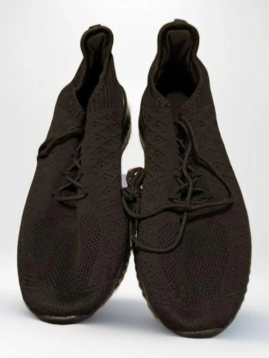Men's Black Knit Lace-Up Sneakers