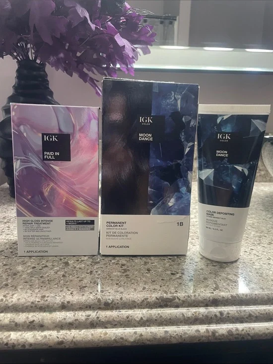 Igk Hair coloring products