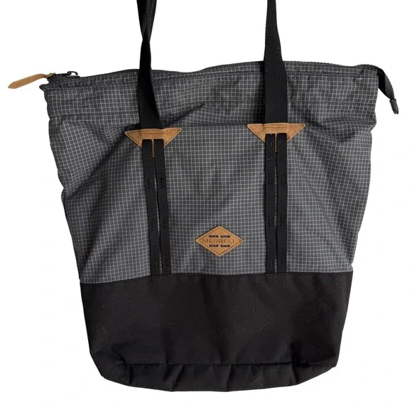 MERRELL Black and Gray‎ Trail Head 20L Outdoor Hiking Gym School Tote Bag