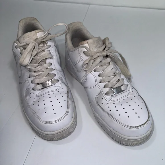 Nike White Womens Leather Sneakers