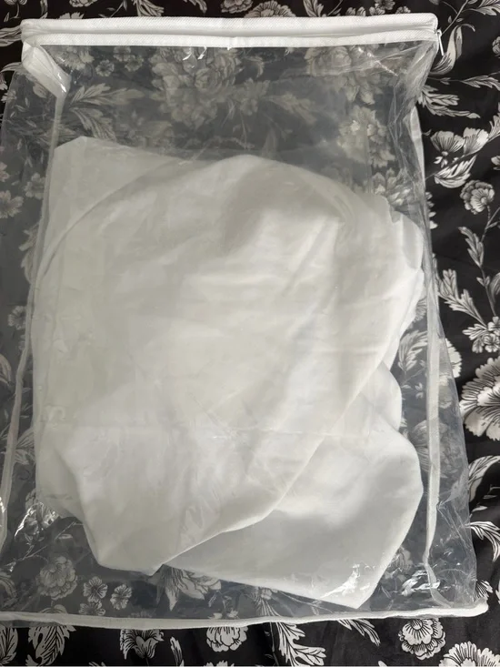 White Twin/ Twin XL Fitted Sheet