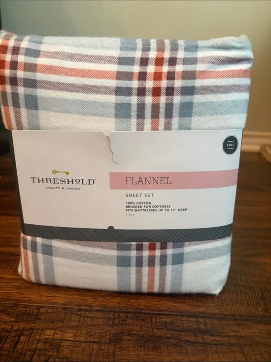 Threshold Plaid Flannel Sheet Set - White, Blue & Rust
