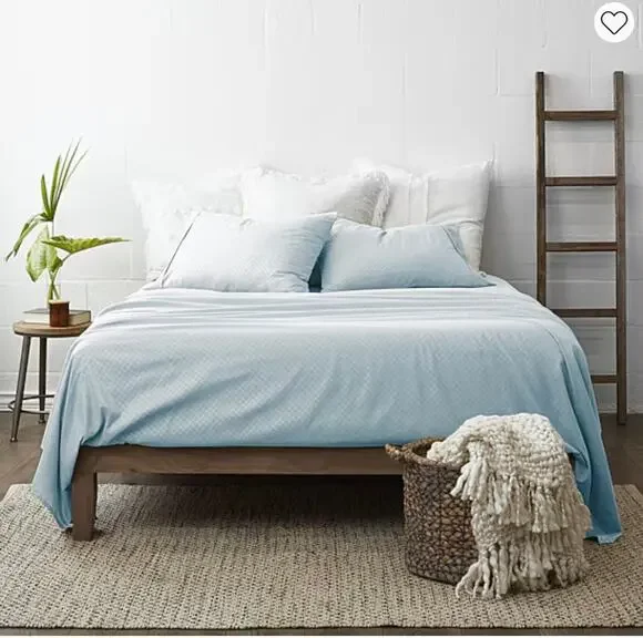 NEW! 4PC Premium Ultra Soft Checkered Sheet Set KING Blue