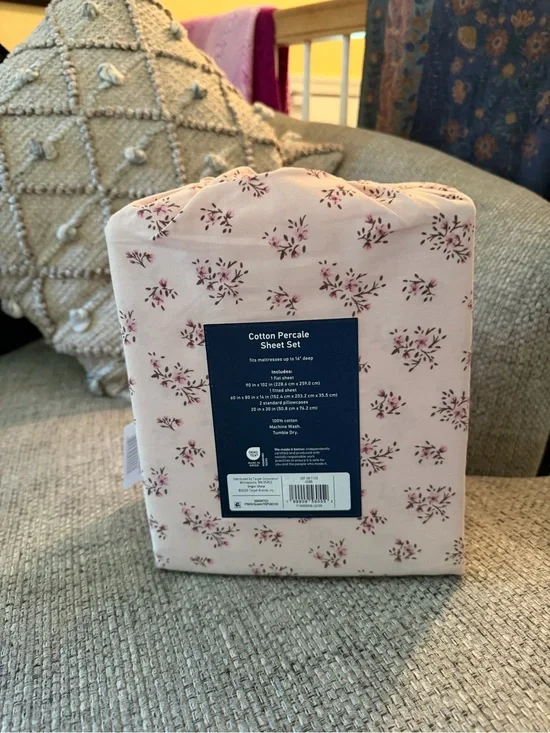 HOLLISTER TARGET COTTON PERCALE QUEEN SHEET SET