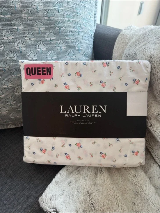 Ralph Lauren White Floral Queen Sheet Set with Pink & Blue Blossoms