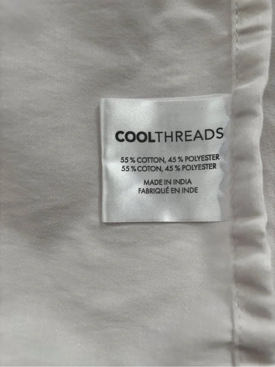 CoolThreads very light gray almost white Cotton-Blend Bed Sheet set