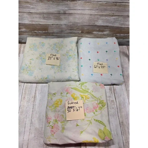 Vintage Bed Sheet Lot 3pc Floral Geometric Pinstripe Retro Linens TLC Crafting