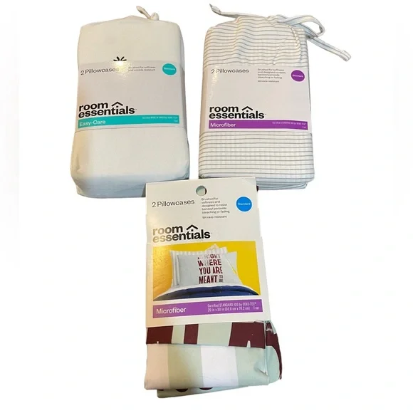 🌸 Bundle of 3 packages‎ Easy-Care Room Essentials Pillowcases NWT