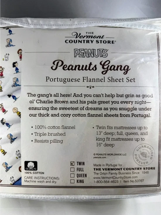 Peanuts Gang Portuguese Flannel Sheet Set - White with Multi-Color Characters