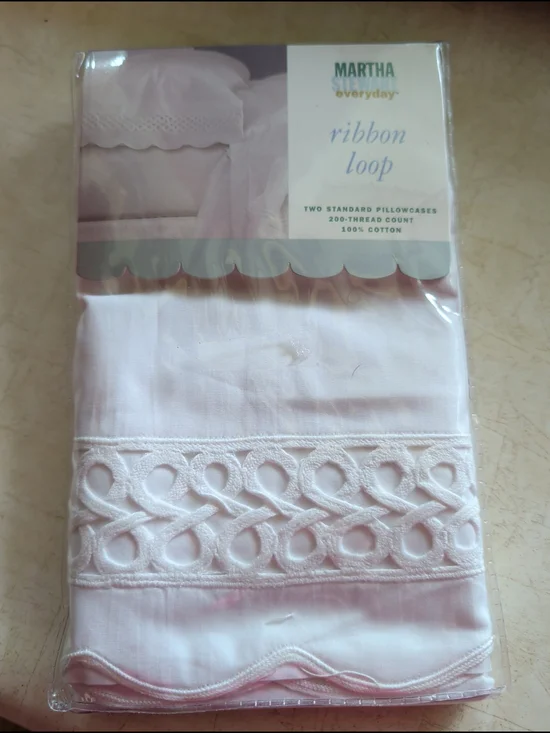Martha Stewart White Cotton Ribbon Loop Pillowcase Set Vintage