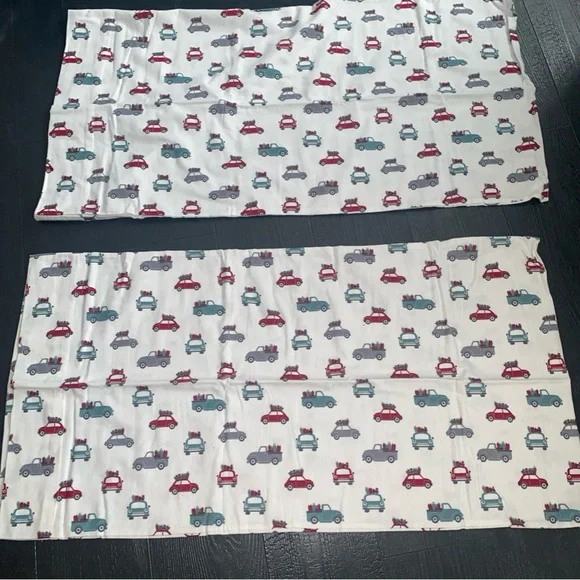 North Pole Trading Co. Flannel‎ King Pillowcases Set Of 2 Cotton Christmas NWOT