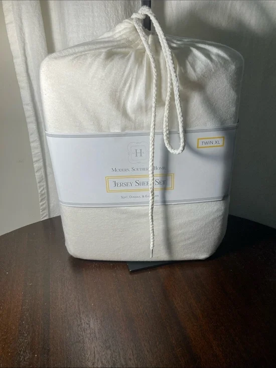 Modern Southern Home Jersey Sheet Set - White (Twin XL) New
