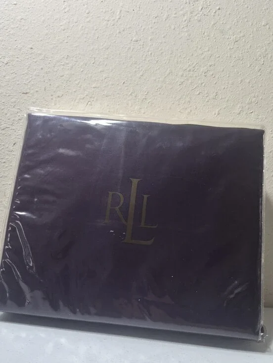 Lauren Ralph Lauren Regent Sateen Queen Flat Sheet Plum 600 TC Cotton 94
