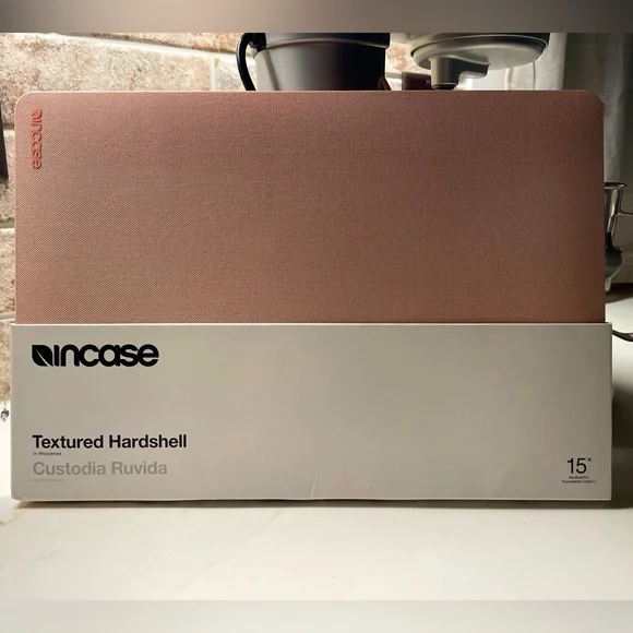 Hardshell case 15 inch MacBook Pro