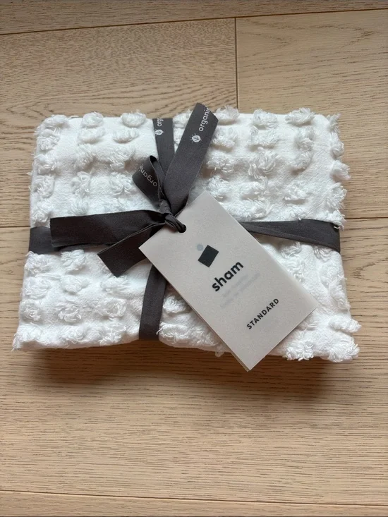 White Textured Decorative Pillow Sham — Standard