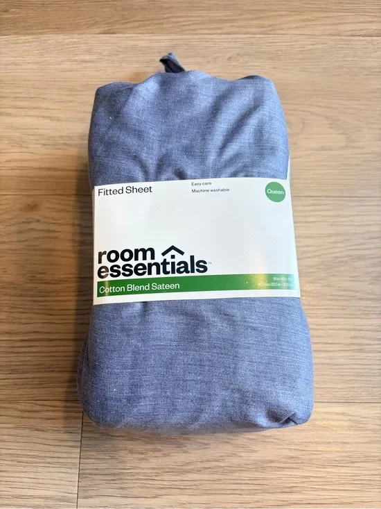 Room Essentials Cotton Blend Sateen Queen Fitted Sheet - Gray