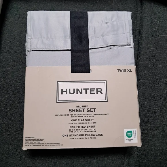 HUNTER Brushed Twin XL Premium Quality OEKO-TEX 100 Standar 3 Pcs Sheet Set.