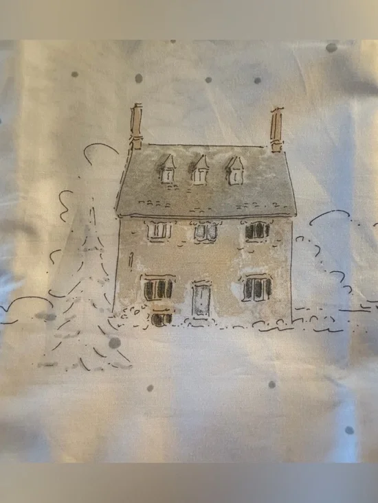 Sophie Allport NWOT Set of 6 Holiday and Winter Woods Theme Pillow Cases