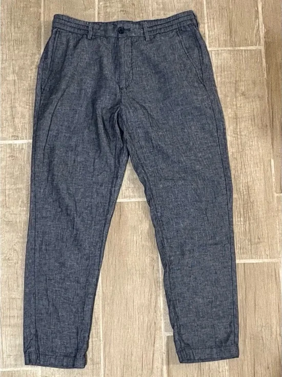 Banana Republic Navy and Gray Tapered Chambray Pants