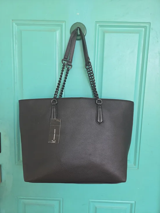 Everyday Black Chain-Handle Tote Bag