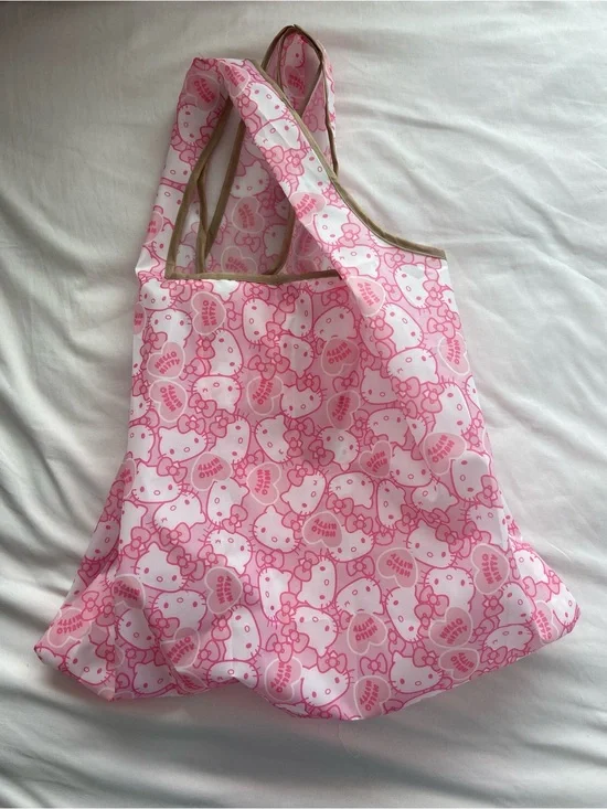 pink hello kitty tote bag