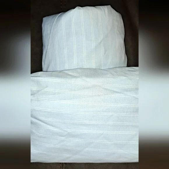 Tommy Hilfiger Twin Sheet Set Blue And White Flat & Fitted TH Bedding Great Cond