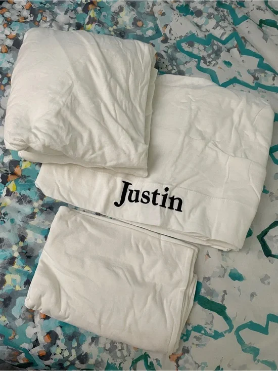 NEW Pottery Barn Dorm college White Embroidered “Justin” Sheet 3pcs Set Twin