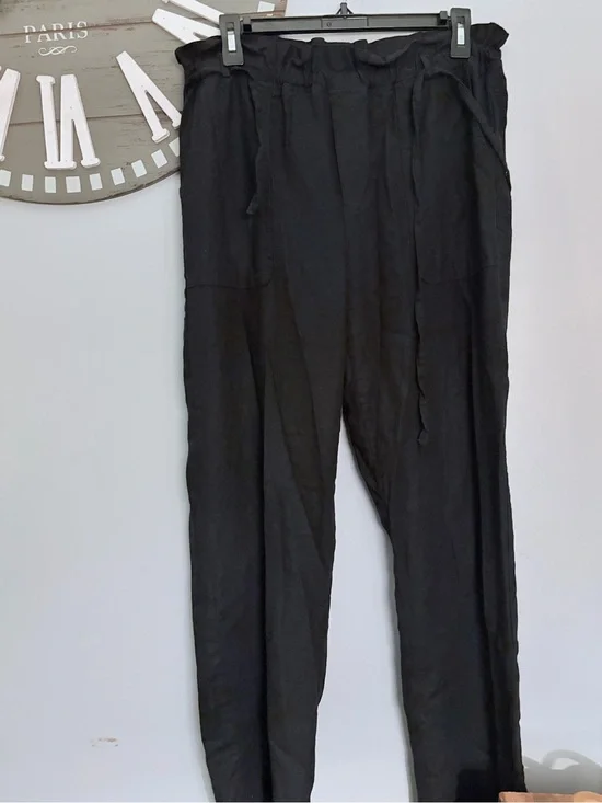 Love Tree Black elastic linen Pants