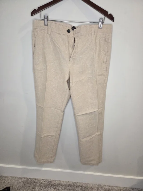 Banana Republic Light Beige Men's Chino Pants