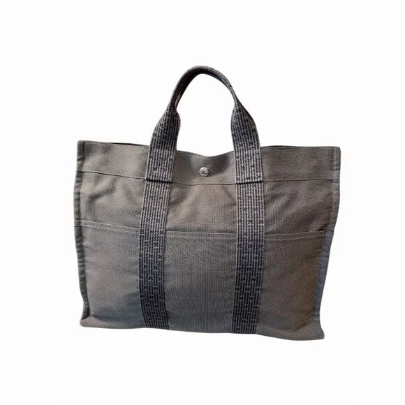 Hermes Grey Herline MM Tote Bag  Medium Zip Top With Snaps