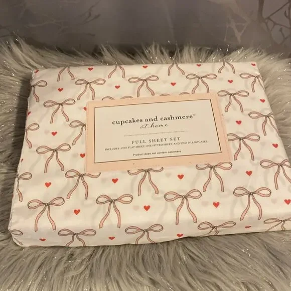 BNWT CUPCAKES AND CASHMERE Red Hearts Pink Bows Valentine's Day Full Sheet Set