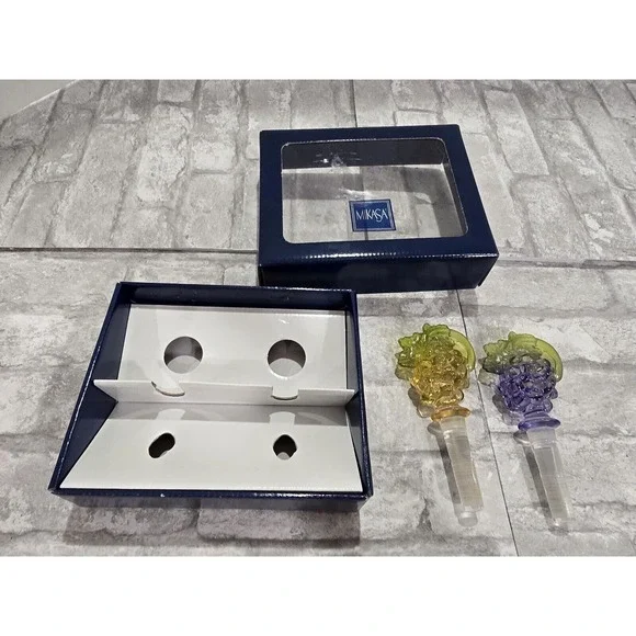 Mikasa Wine Bottle Stoppers‎ In Original Box Set of 2 Chablis Blown Glass Purple