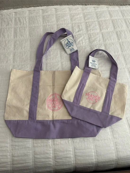 Trader Joe’s Lavender Canvas Tote Bag set.  Large & mini size.  NWT