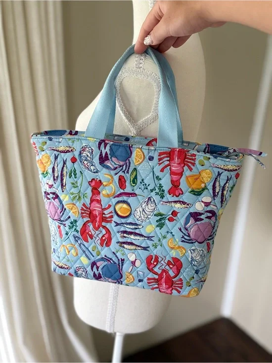 Rare Vera Bradley Lunch Tote Seafood Boil Retired Pattern Quilted Cotton Bag