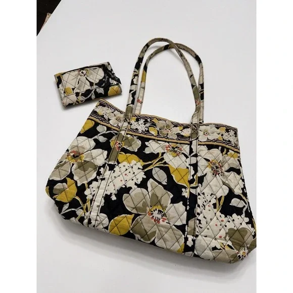Vera Bradley Baroque Tote Bag + Wallet Quilted Floral Black Yellow.‎     5168