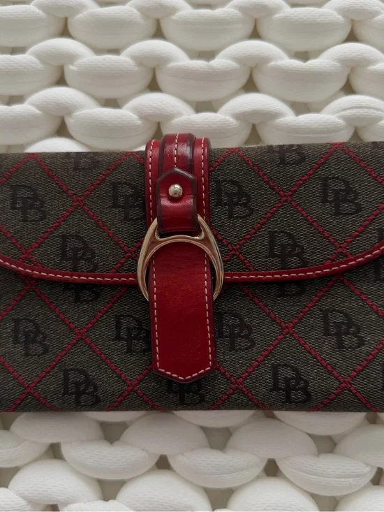 Designer-Inspired Red & Brown Women’s Clutch Wallet