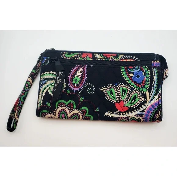 Vera Bradley Fixed-Strap Wristlet / Pouch in Retired 