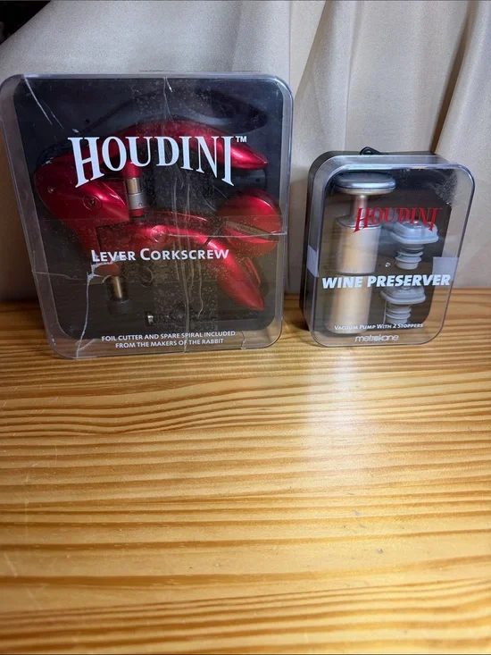 Houdini Red Lever Corkscrew & Wine Preserver Bundle Set - Like New