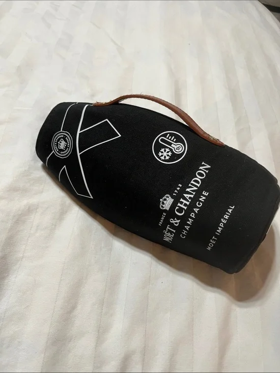 Black Canvas Bottle Carrier with Leather Handle 21-Sup