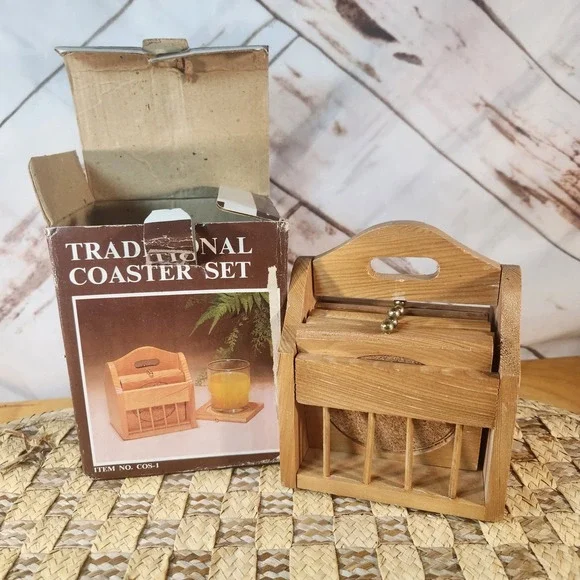 Vintage Traditional Coaster Set Wood and Cork 6 Piece with Caddy