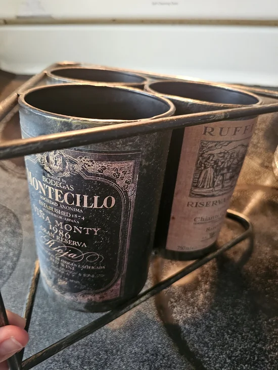 Vintage Metal wine holder