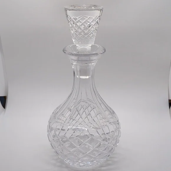 Vintage Diamond Cut Crystal‎ Liquor Decanter
