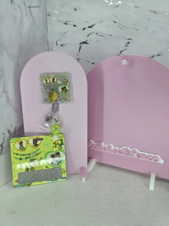 TIANA Badge Reel Set