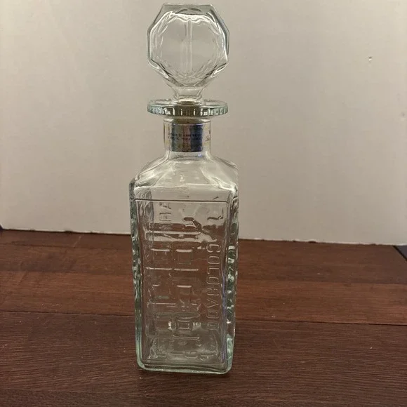 Vintage 1976 Hiram‎ Walker De Luxe Bourbon Decanter License Plate Glass Bottle