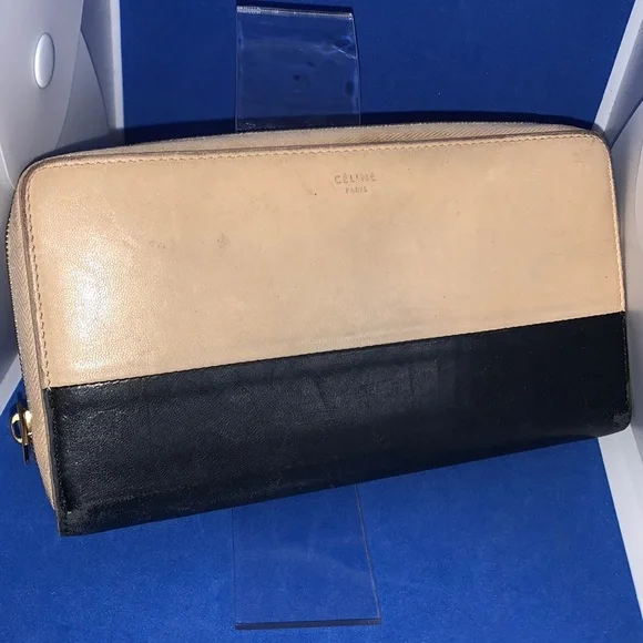 Céline Leather Continental Large‎ Zip Wallet