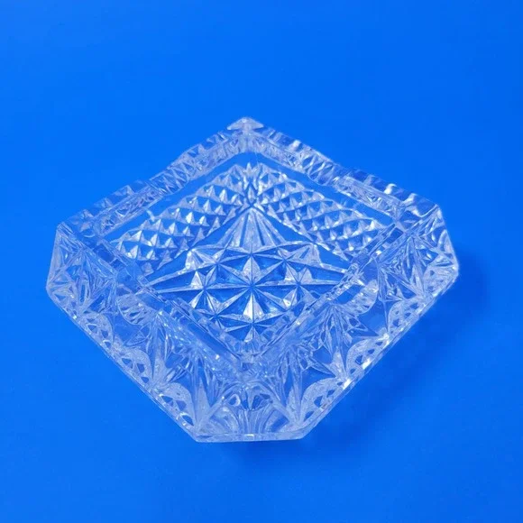 MCM Crystal Ashtray‎ Diamond Cut Square Vintage Heavy Glass Small Chip