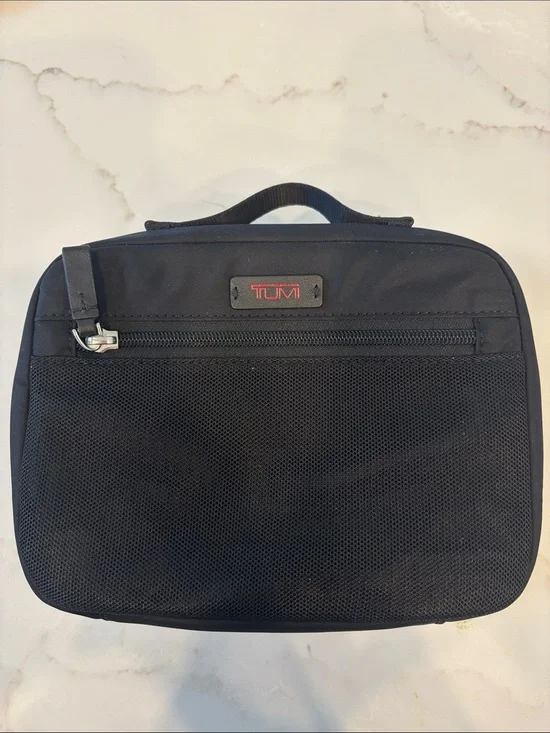 Tumi LD Pouch Lg Black Toiletry & Travel Organizer