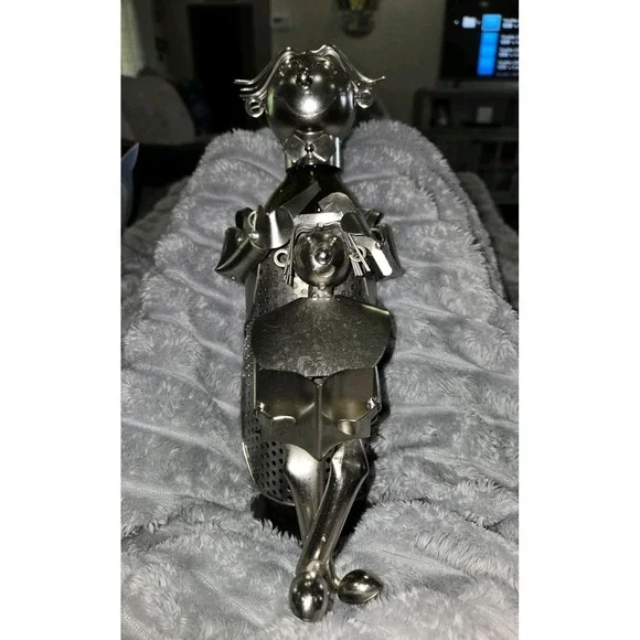 Hair Dresser Barber Cutting Kids Hair Metal Wine Bottle Holder‎